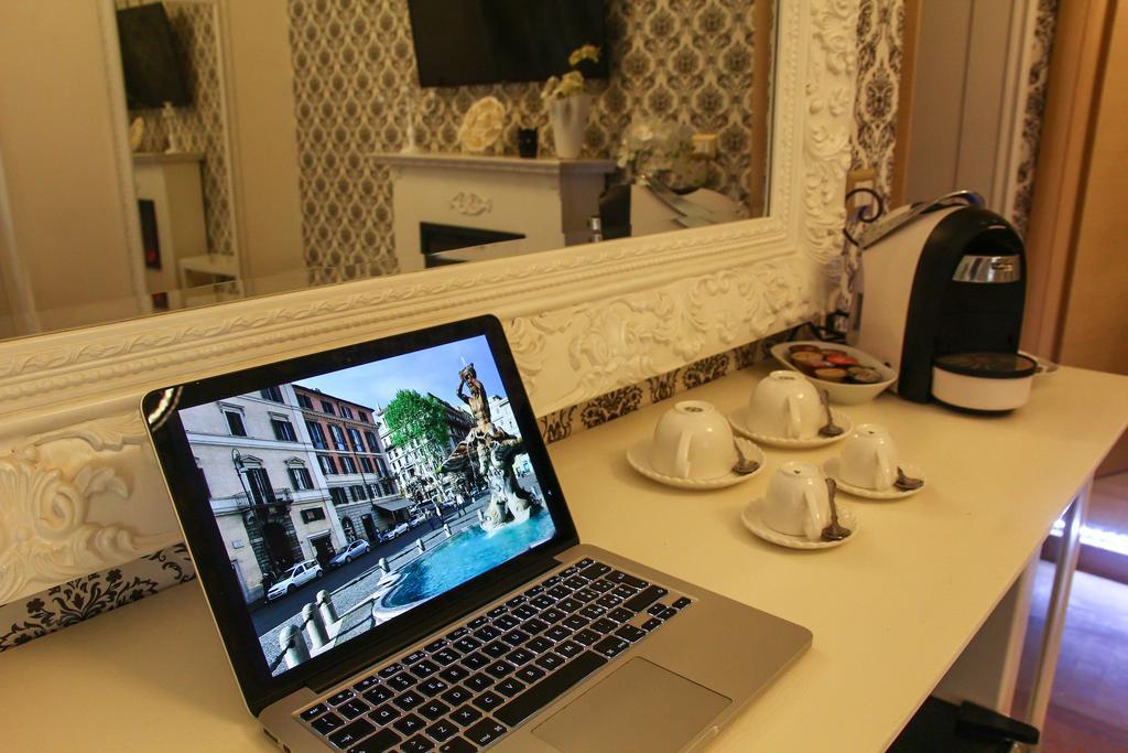 Barberini Dream Hotel Rome Exterior photo